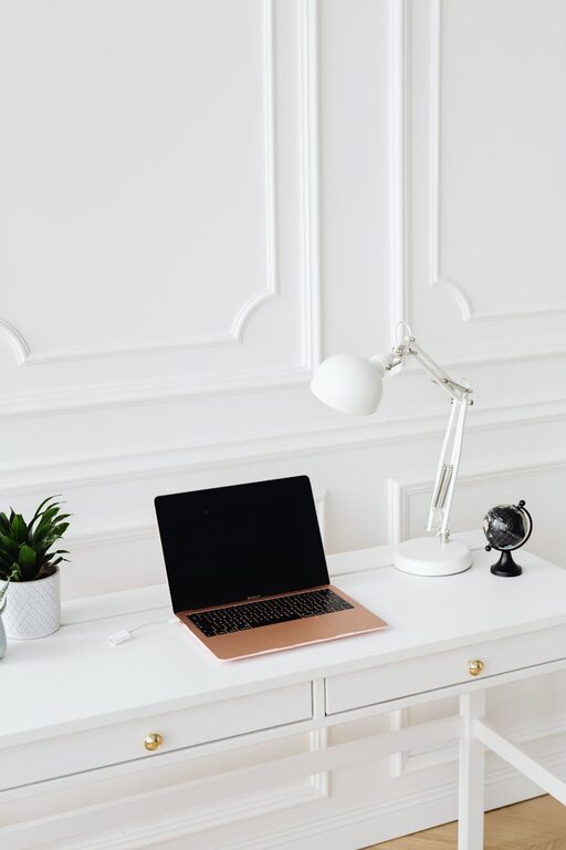 How to Organize Cables and Chargers Neatly for a Tidy Space